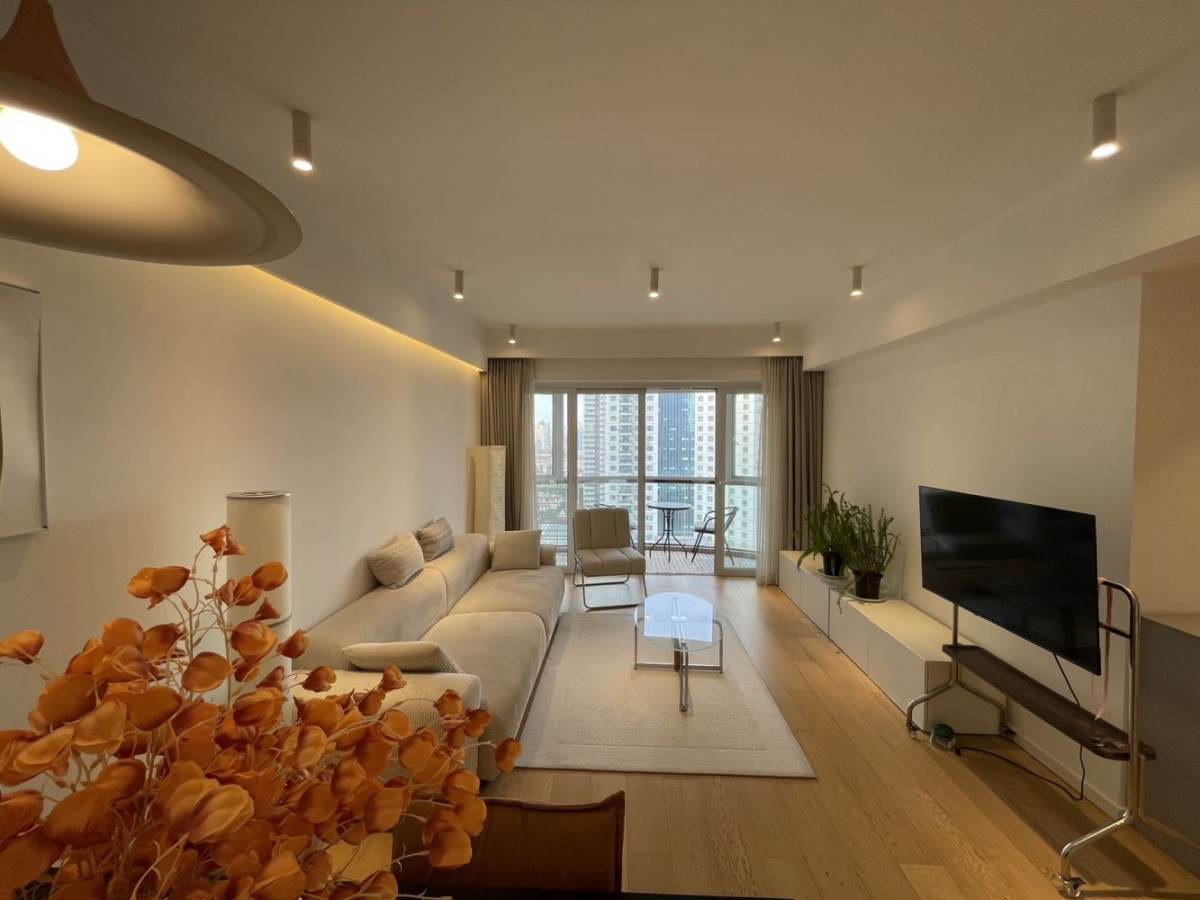 Housing image — Living Room