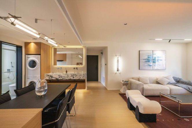 3BR Apartment near Changshou Rd Metro (L7/L13)