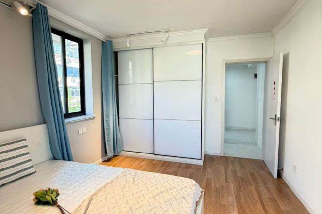 1BR Apartment near Zhongshan Park