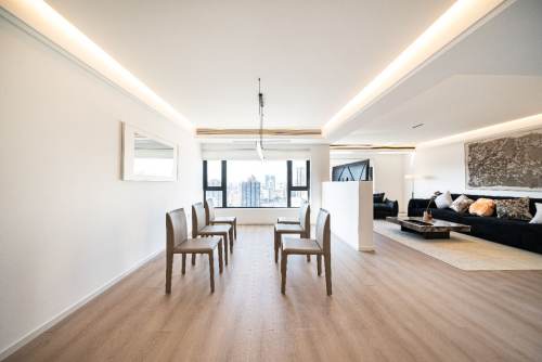 Housing image — Dining Area