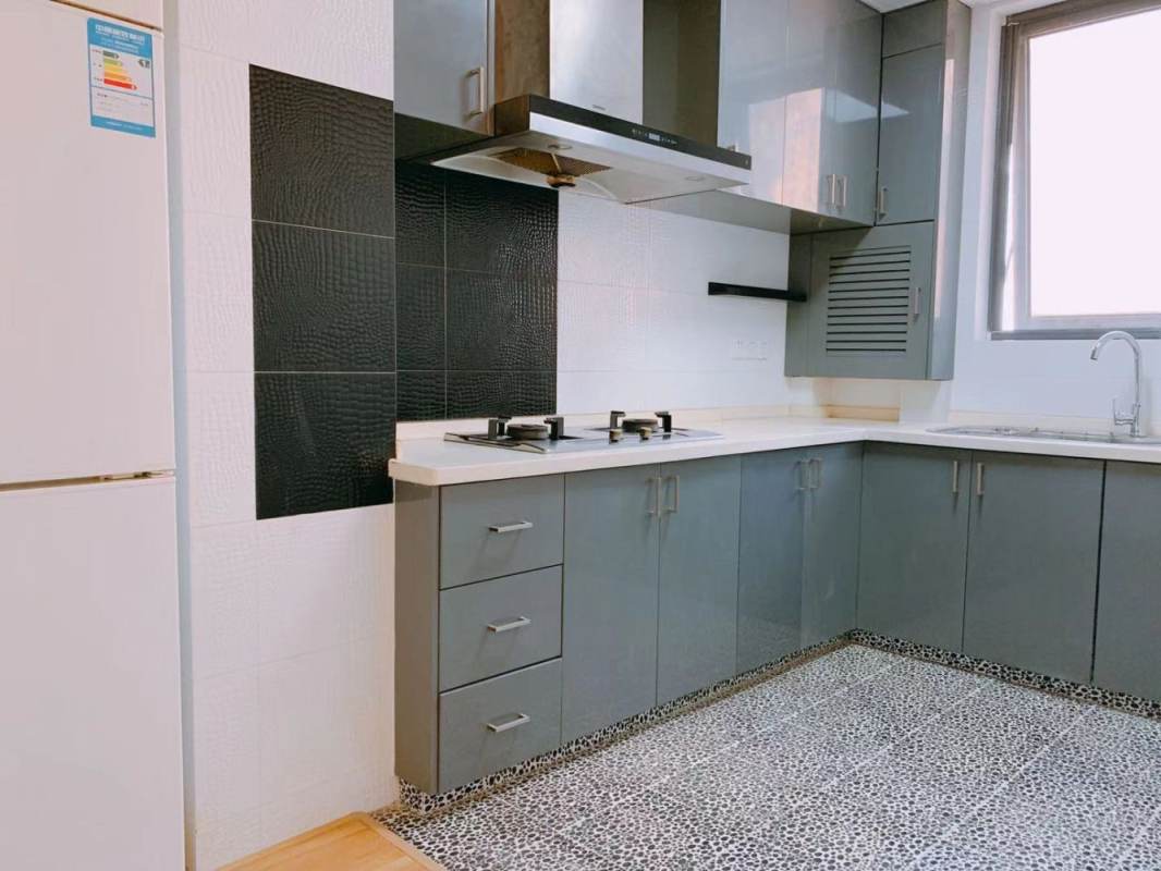 Housing image — Kitchen