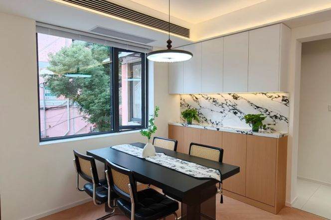 2BR Apartment near Zhenru Metro