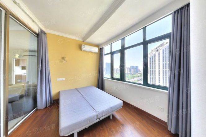 High-Floor Spacious 2BR Apartment near Yili Rd Metro with Floor-to-Ceiling Windows