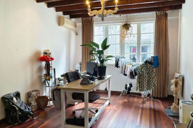 Spacious 2BR Heritage Apartment in Old Xuhui with Private Garden