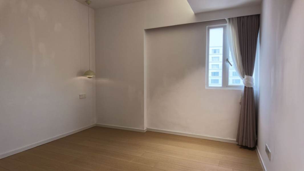 Housing image — Bedroom