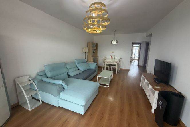 High-Floor 2BR Apartment near The X Tower (L13/L14)