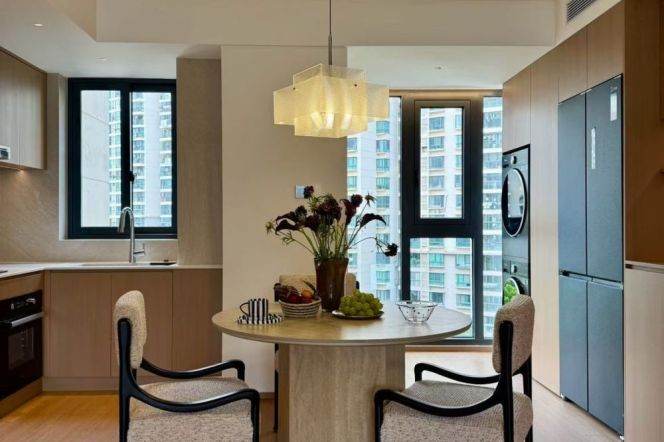 4BR Apartment at Brilliant City with River View (L3/L4)