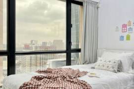 High-Floor 3BR Shared Apartment near Hanzhong Rd Metro (L1/L3/L4/L12/L13)