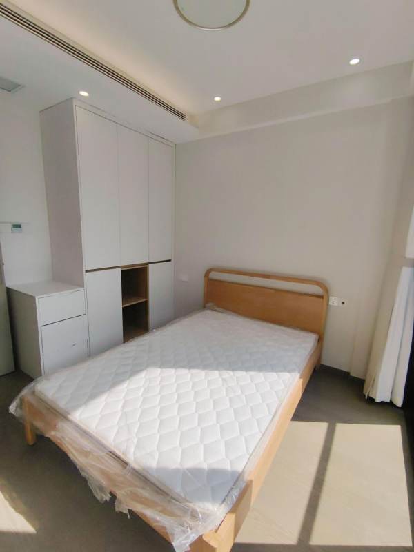 Housing image — Bedroom