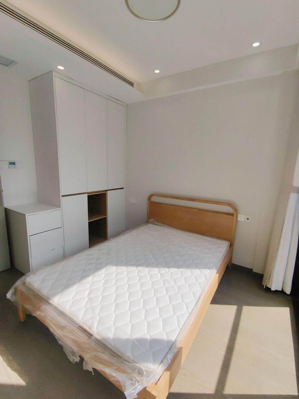 Housing image — Bedroom