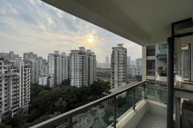 3BR Apartment near Wuning Road Metro with Floor-to-Ceiling Windows (L11/L13/L14)