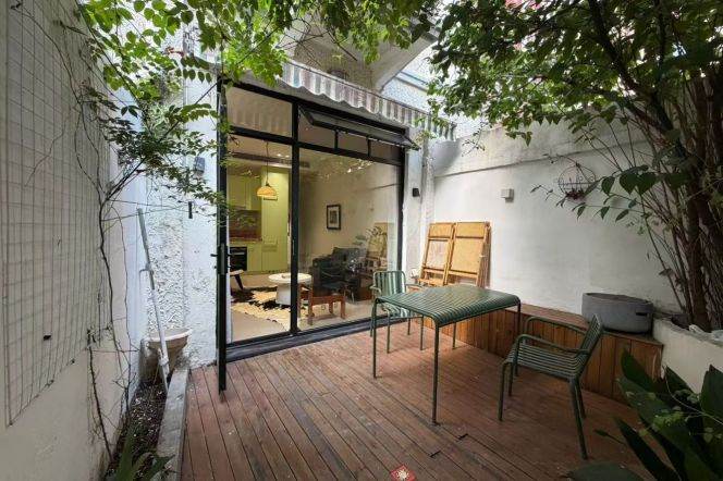 1BR Lane House in Old Xuhui (L9/L12)