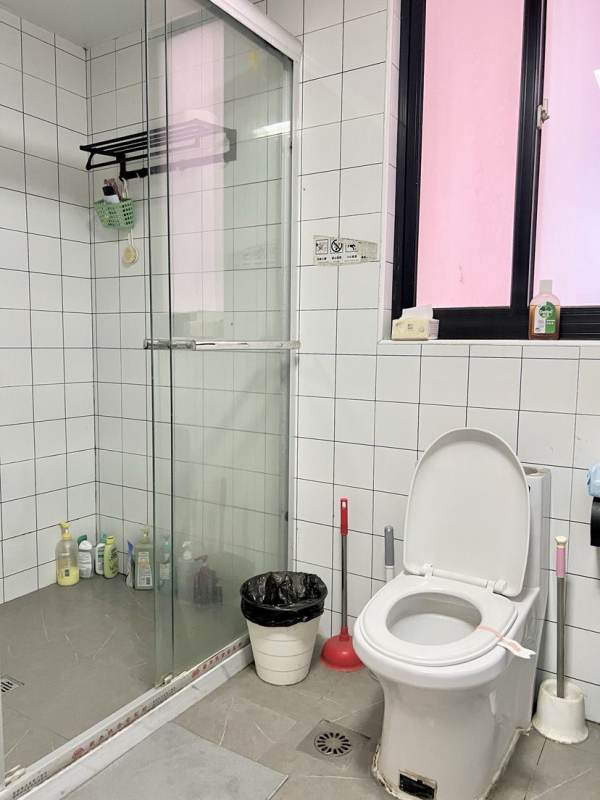 Housing image — Bathroom