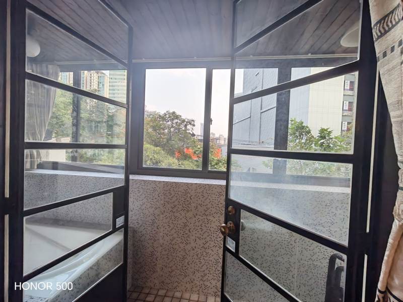 Housing image — Balcony