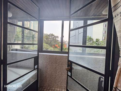 Housing image — Balcony
