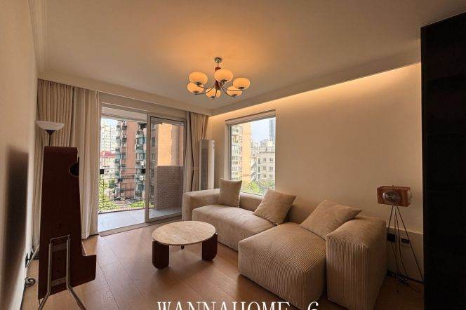 Spacious 2BR Apartment near Dapuqiao Metro (L9/L13)