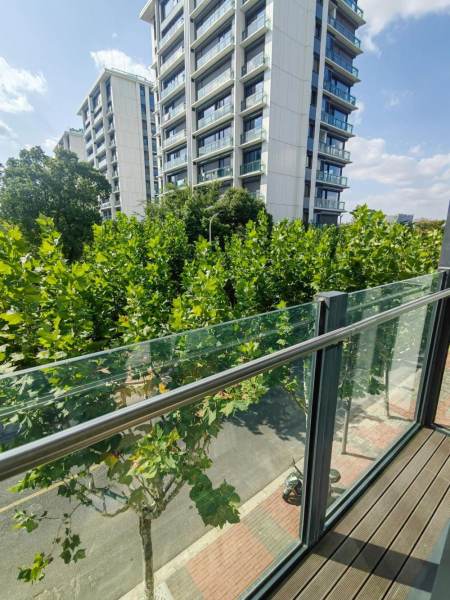 Housing image — Balcony