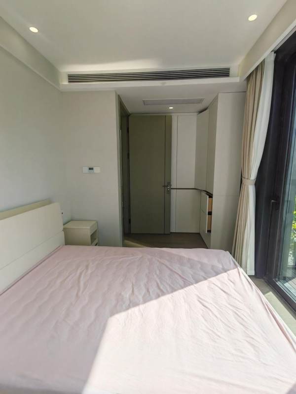 Housing image — Bedroom