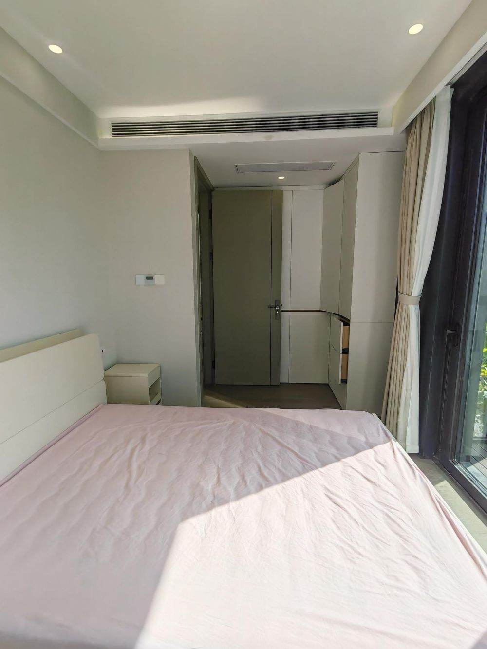 Housing image — Bedroom