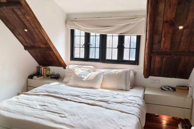 Spacious 2BR Lane House in Old Xuhui with Private Garden