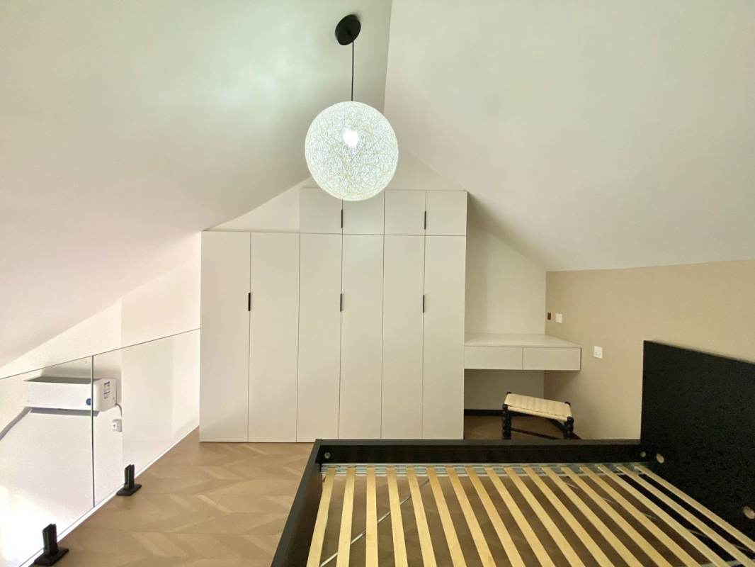 Housing image — Bedroom