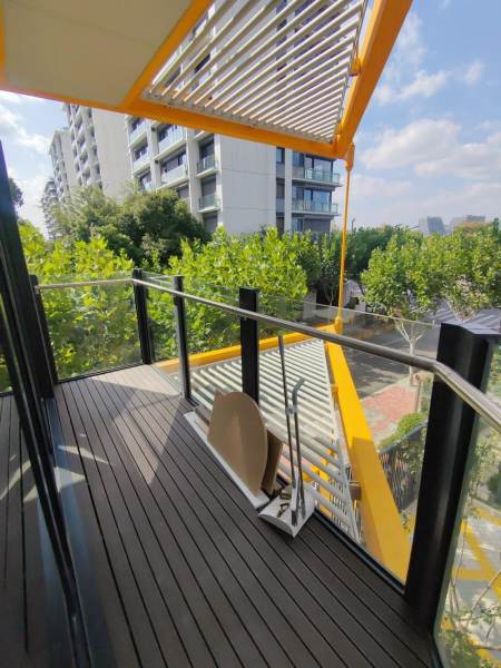 Housing image — Balcony