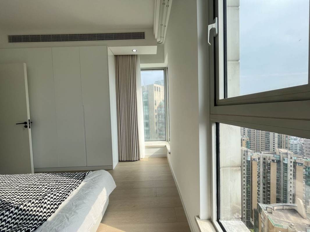 Housing image — Bedroom