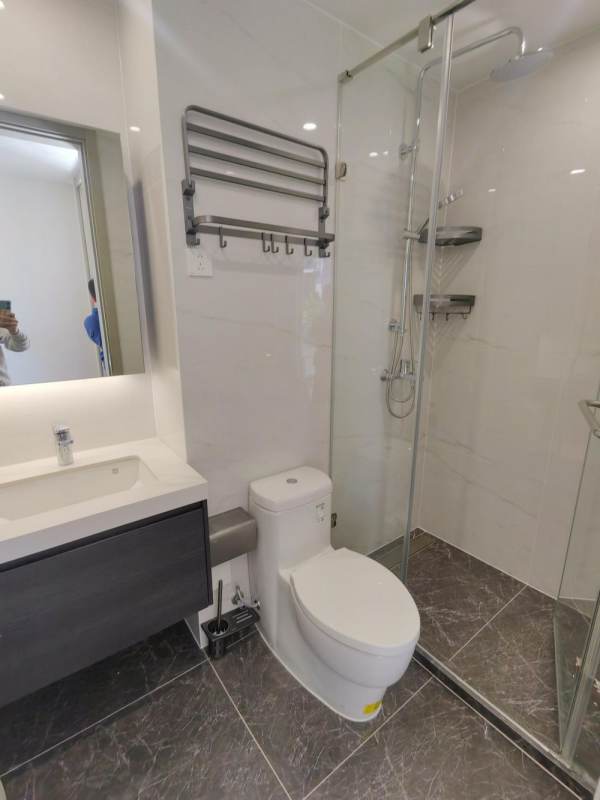 Housing image — Bathroom