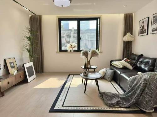 Housing image — Bedroom