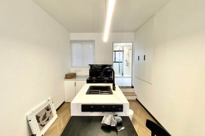 1BR Lane House in Old Xuhui (L1/L10/L12/L13)