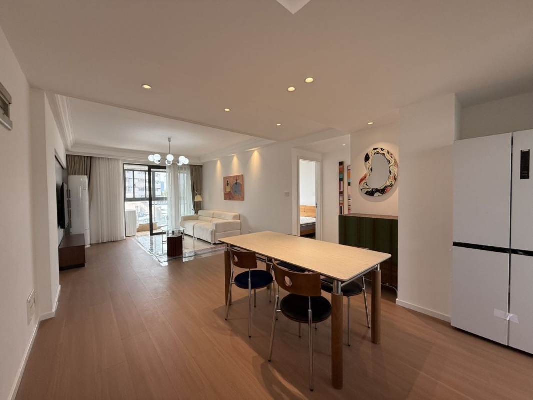 Housing image — Living Room