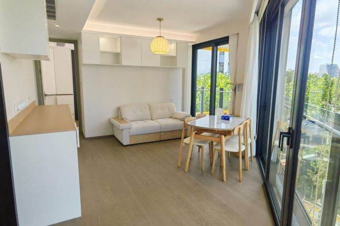 2BR Apartment near Oriental Sports Center Metro