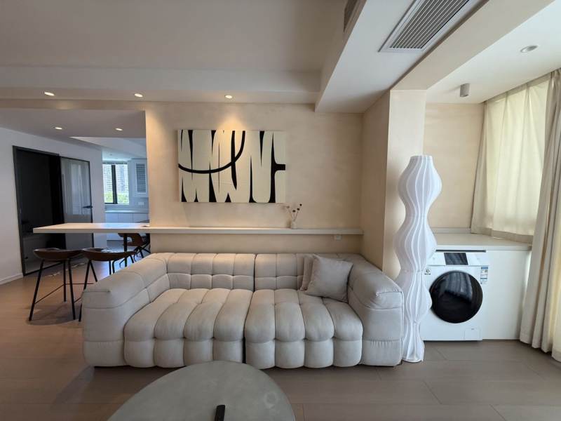Housing image — Living Room