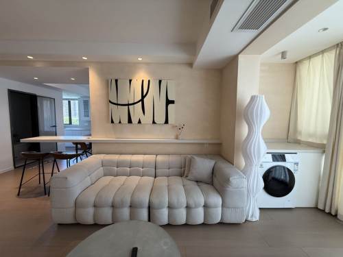 Housing image — Living Room