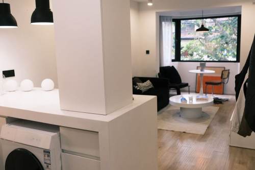 Housing image — Living Room