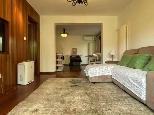 Housing image — Living Room