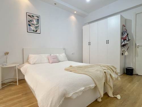 Housing image — Bedroom