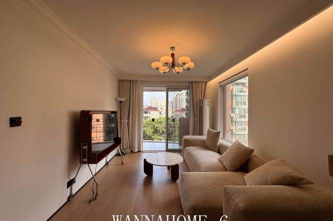 Spacious 2BR Apartment near Dapuqiao Metro (L9/L13)