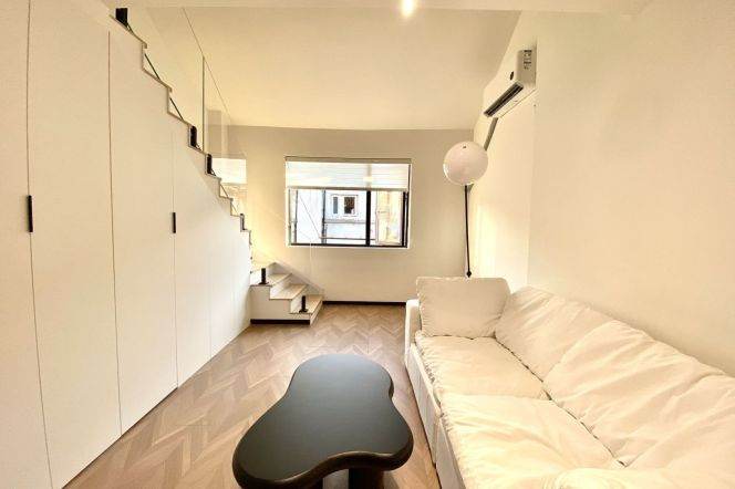 1BR Lane House in Old Xuhui (L1/L10/L12/L13)