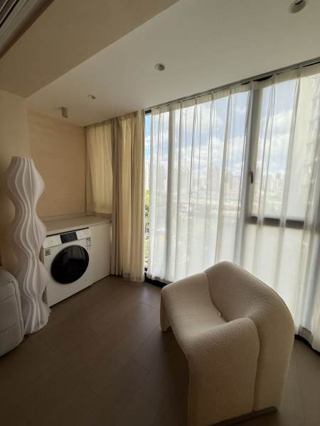 Housing image — Living Room