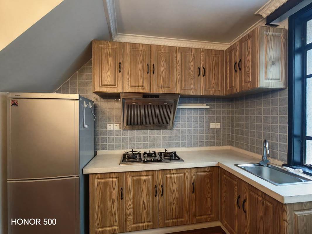 Housing image — Kitchen