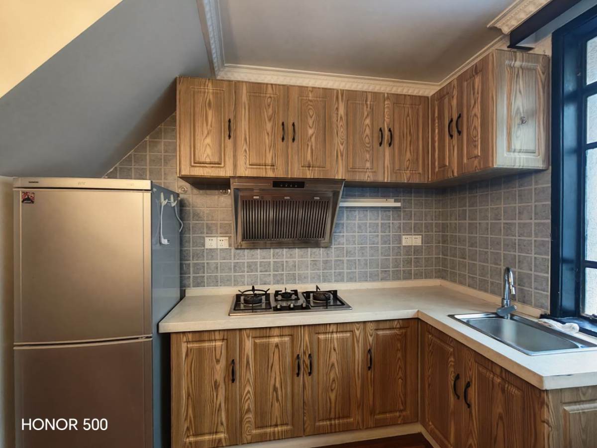 Housing image — Kitchen