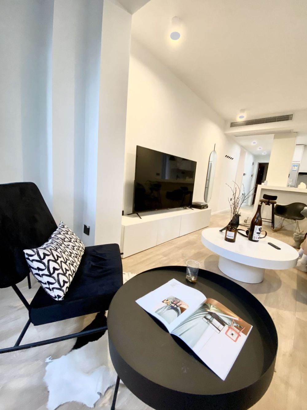 Housing image — Living Room