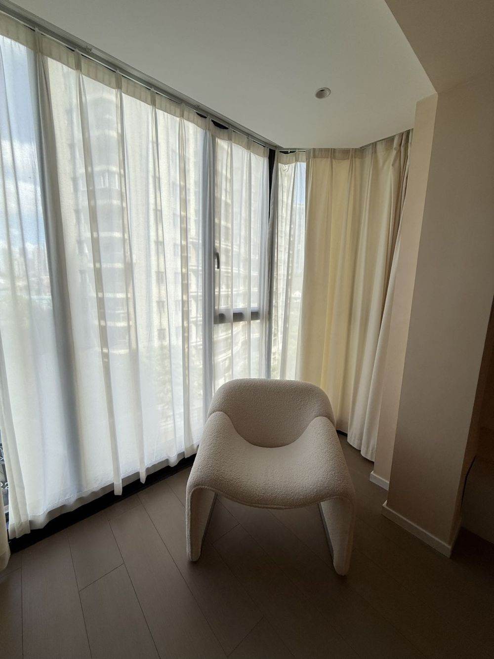 Housing image — Bedroom