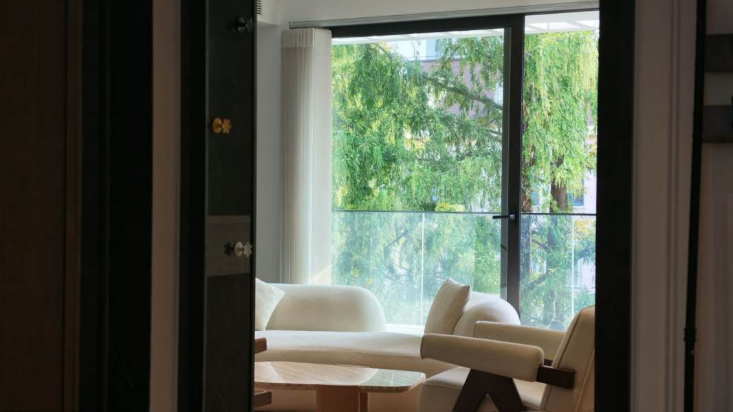 Housing image — Living Room