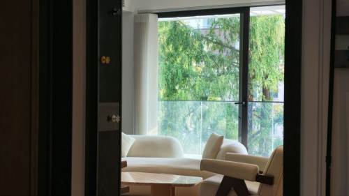 Housing image — Living Room