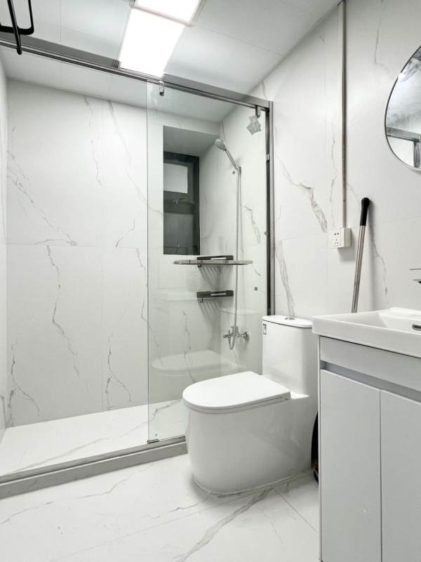 Housing image — Bathroom