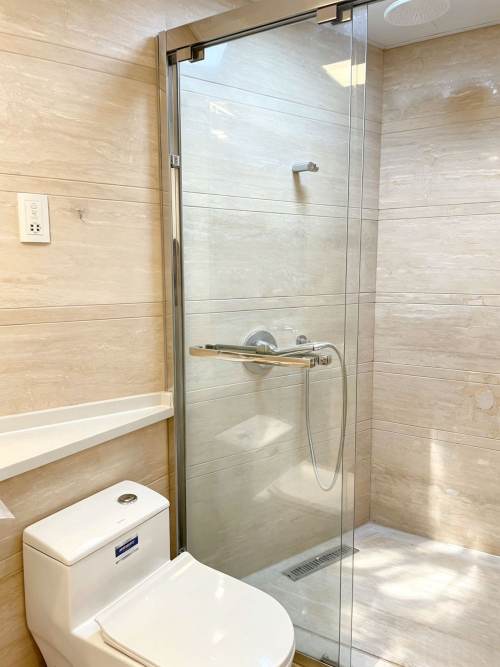 Housing image — Bathroom