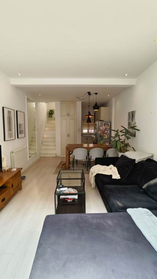 Housing image — Living Room
