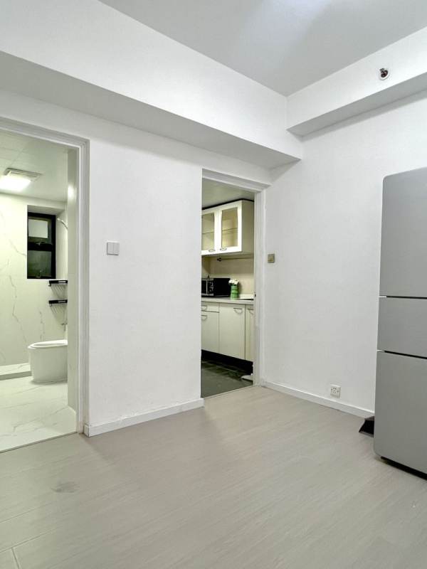 Housing image — Living Room